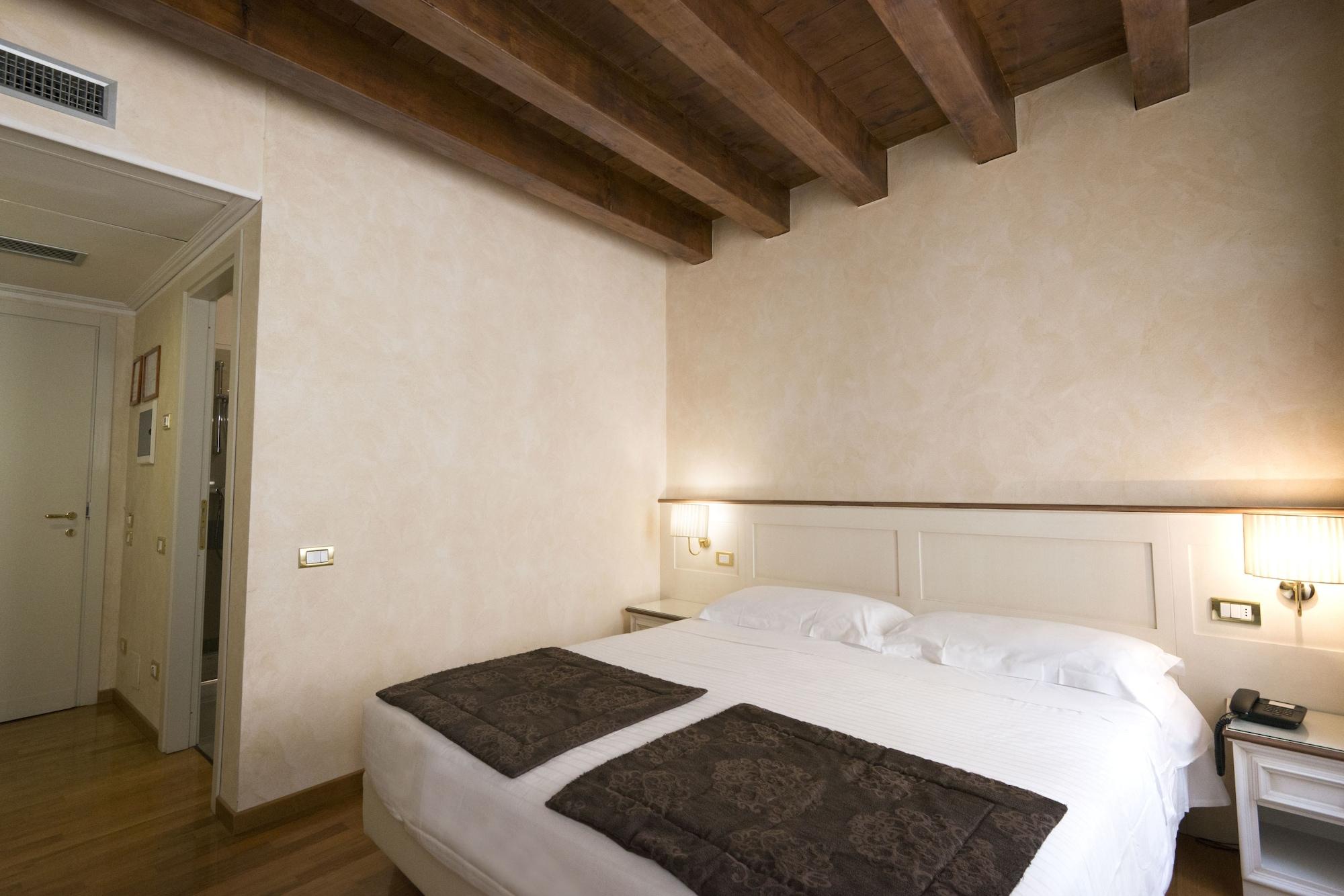 Albergo Mazzanti Verona Exterior photo